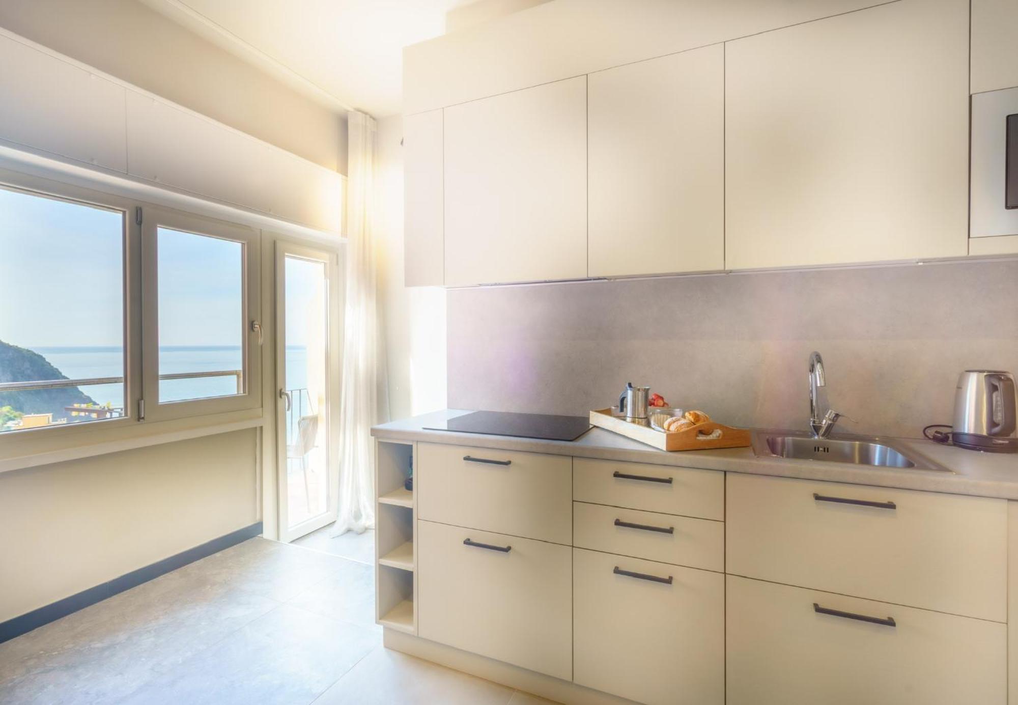 The Upper House Apartment Riomaggiore Exterior photo